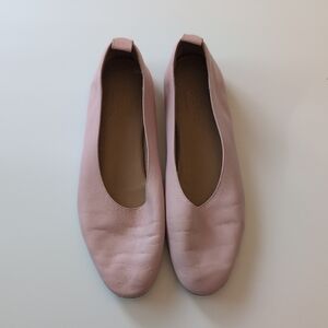 Everlane Day Glove Flats